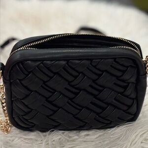 Black Woven Crossbody Bag with Gold Chain